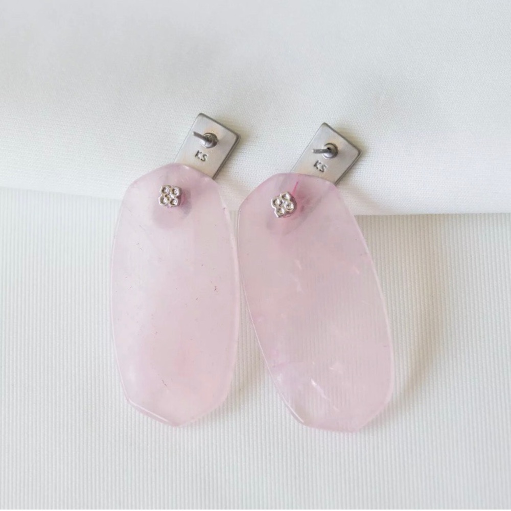 ✂️KENDRA SCOTT Aragon Silver Earrings Pink Quartz - Picture 4 of 5